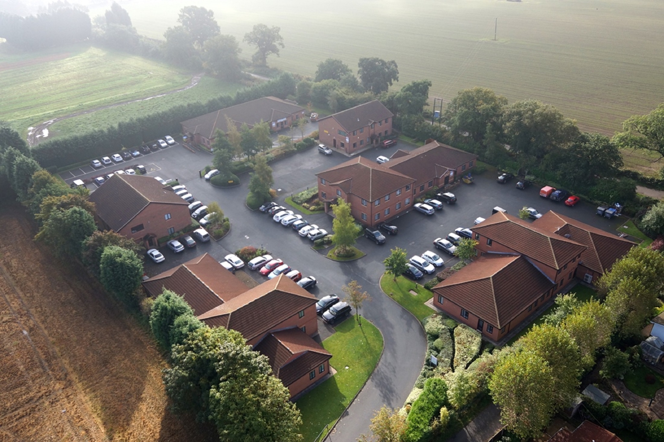 Office in Albrighton - photo 2